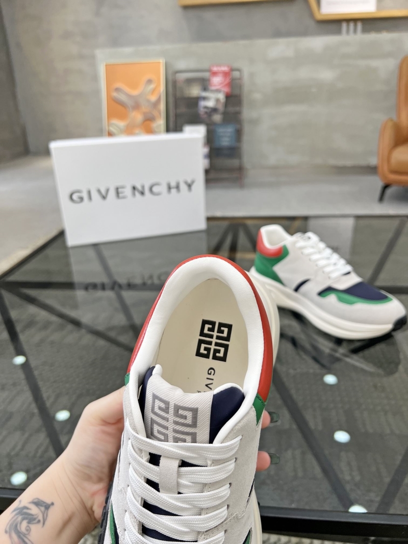 Givenchy Sneakers